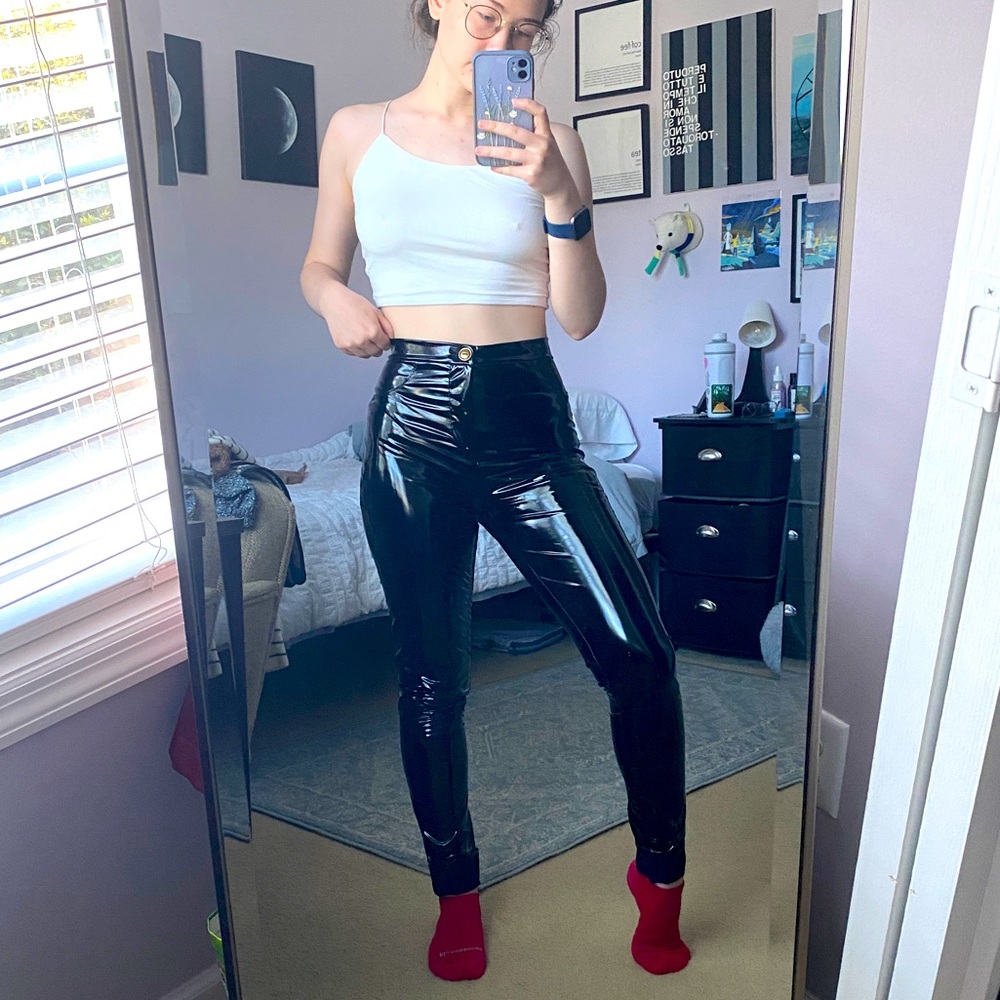 Black vinyl pants *NTW*